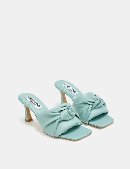 Light blue knot-detailed leather mules