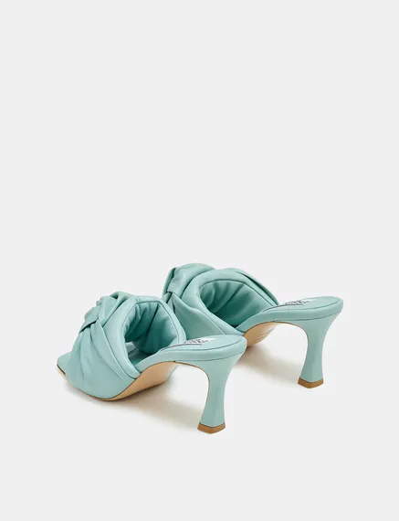 Light blue knot-detailed leather mules