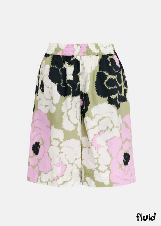 Lichtkaki, lila en gebroken witte short met bloemenprint