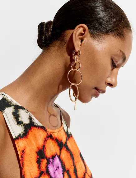 Gold linked hoop earrings