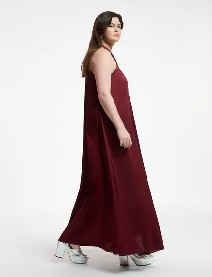 Burgundy halter neck maxi-length dress