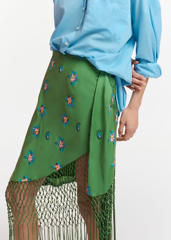 Dark green embroidered front-tie mini skirt with fringes