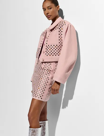 Courte veste en coton rose clair avec ornements