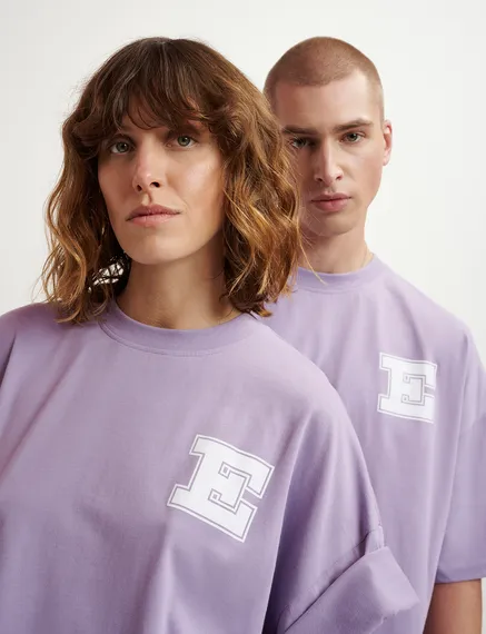 Lilac organic cotton T-shirt with 'E' print