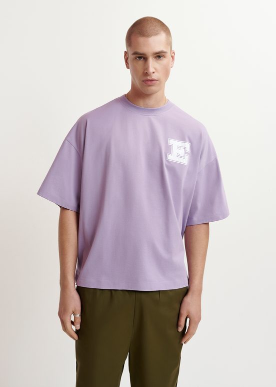 Lilac organic cotton T-shirt with 'E' print