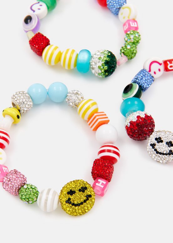 Ensemble de trois bracelets multicolores