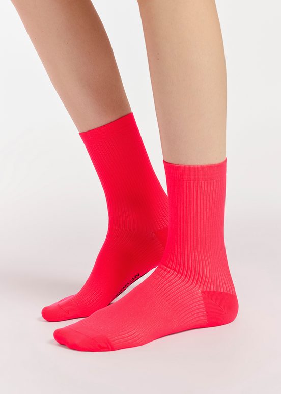 Chaussettes rouge fluo