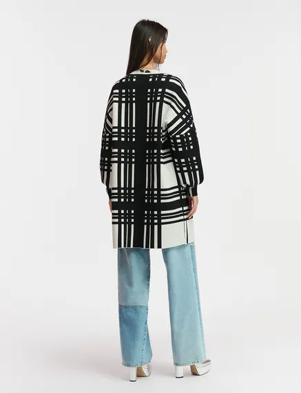 White and black checked midi-length cardigan