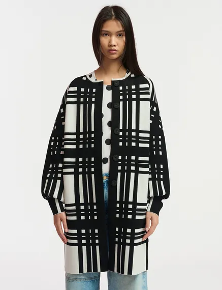 White and black checked midi-length cardigan