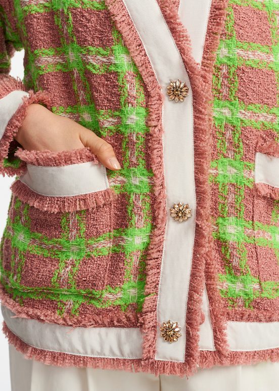 Cardigan à carreaux brun clair, vert fluo et blanc cassé