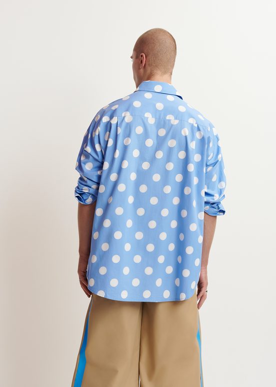 Chemise en coton bleue et blanche à pois