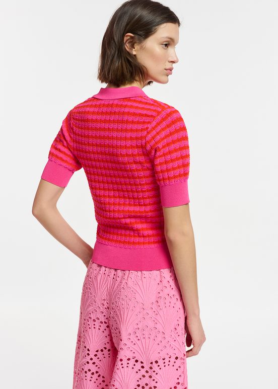 Polo en tricot rayé rose et rouge