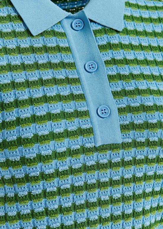 Blauw en groen gestreepte polotop