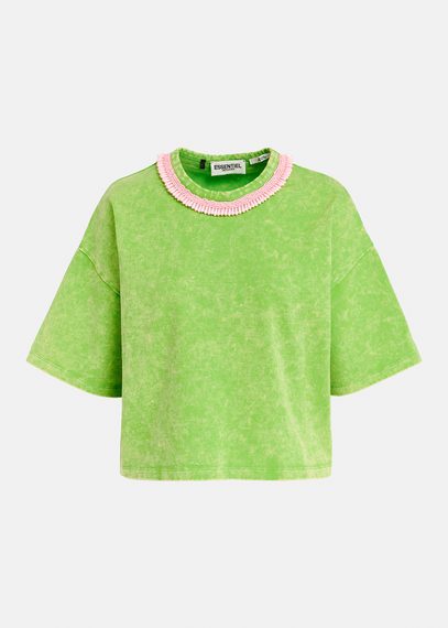 Groen katoenen T-shirt met kralen aan de hals