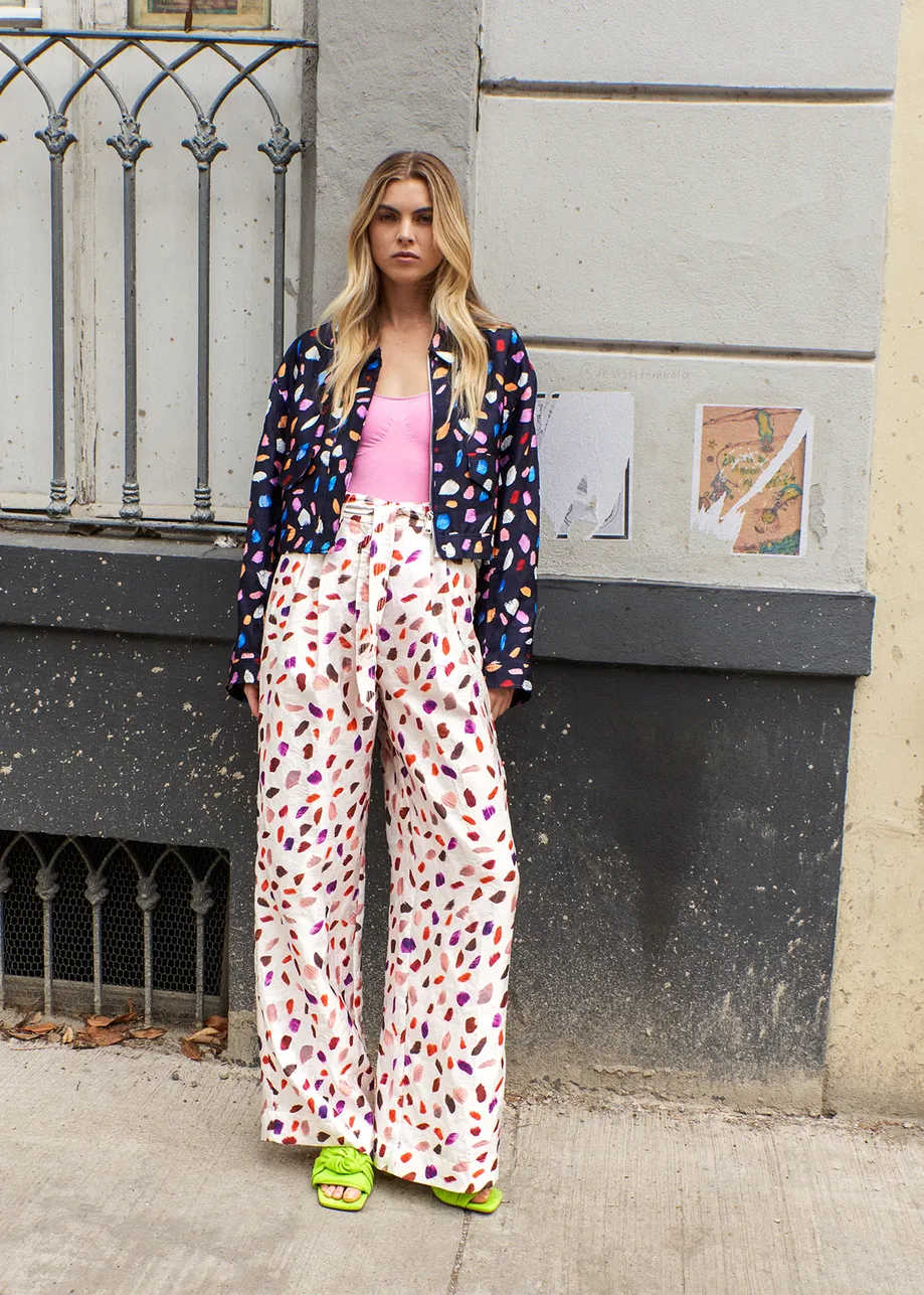 Off-white wide-leg with abstract print
