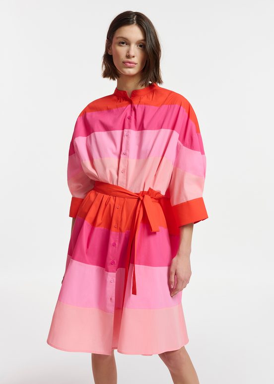 Robe longueur genou en coton rose clair, rose et rouge