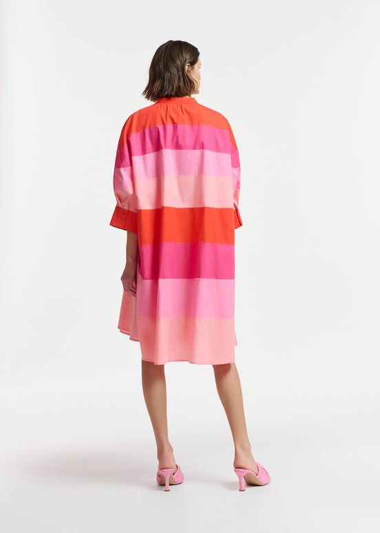 Robe longueur genou en coton rose clair, rose et rouge