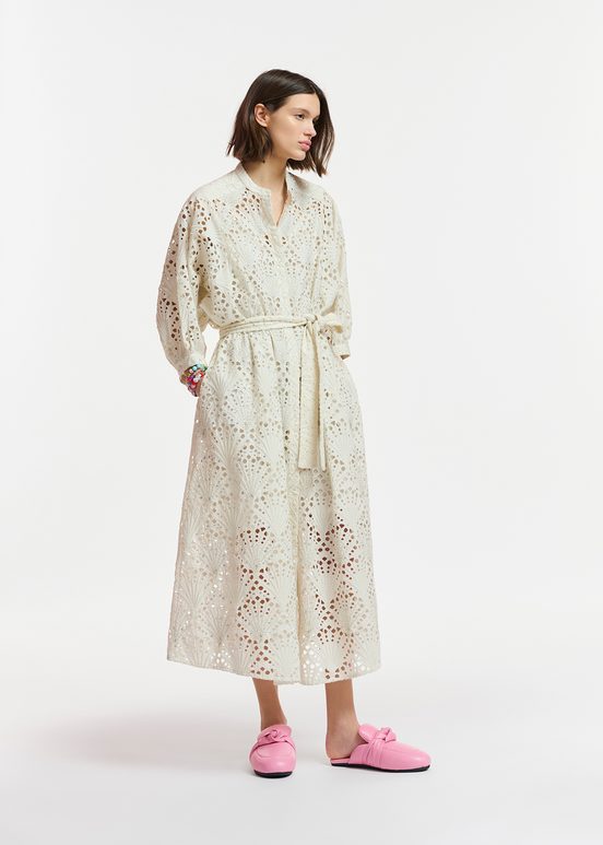 Robe midi blanc cassé en broderie anglaise de coton