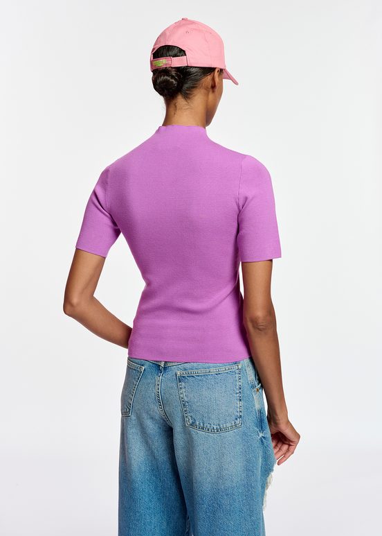 Purple short-sleeved knitted sweater