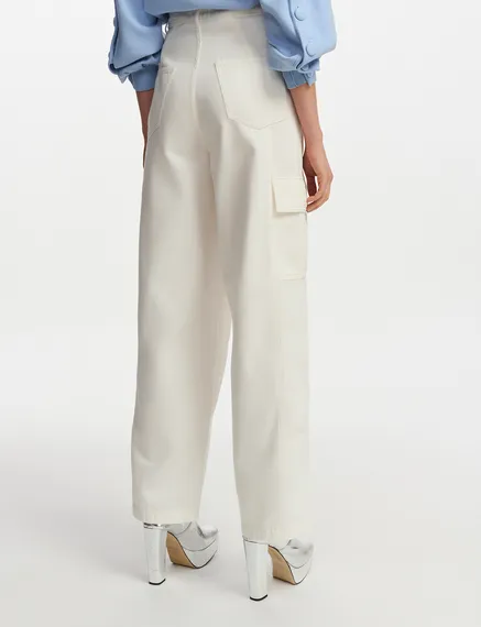 Off-white wide-leg cargo jeans