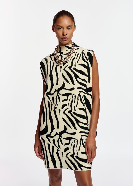 Gebroken witte en zwarte jurk in zebra jacquard