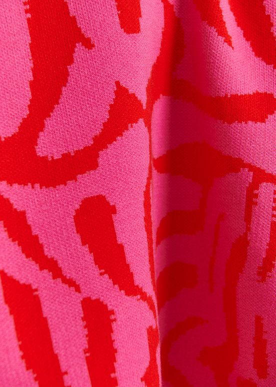 Roze en rode jurk in zebra jacquard