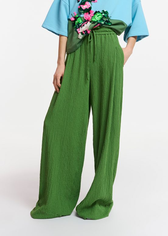 Dark green wide-leg seersucker pants