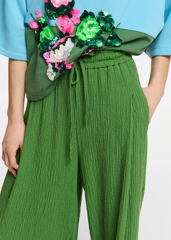 Pantalon large en cloqué vert foncé