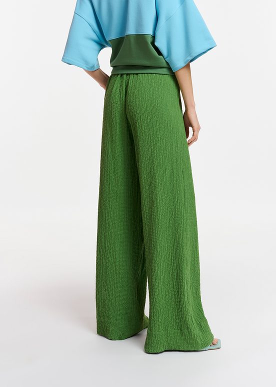 Dark green wide-leg seersucker pants