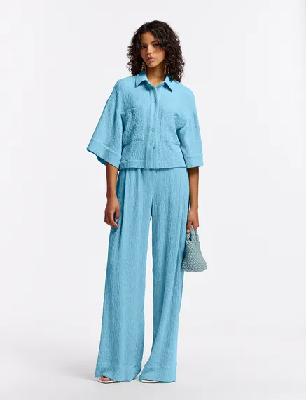 Light blue wide-leg seersucker pants