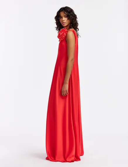 Red V-neck maxi-length dress