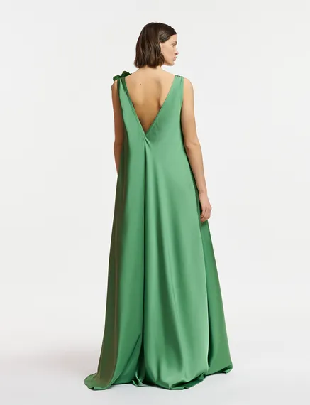 Green V-neck maxi-length dress