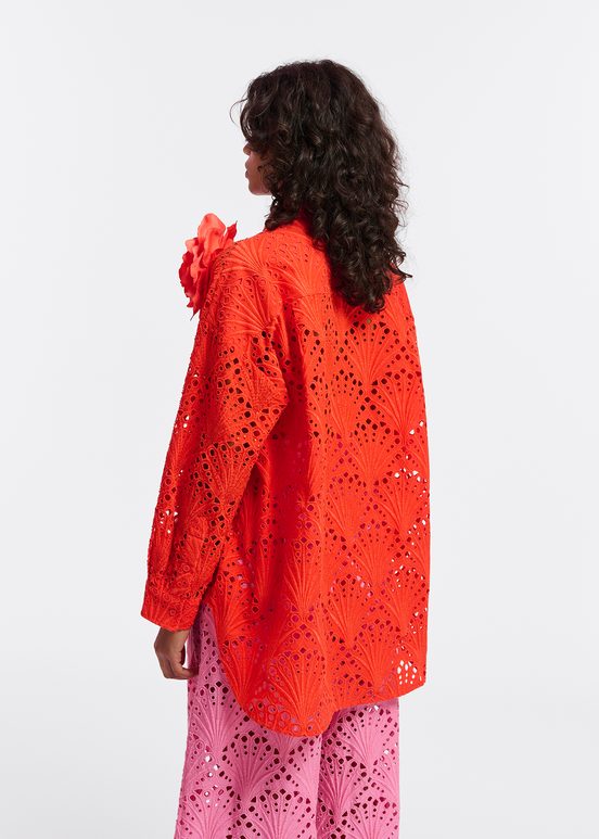 Rood katoenen overhemd in broderie anglaise