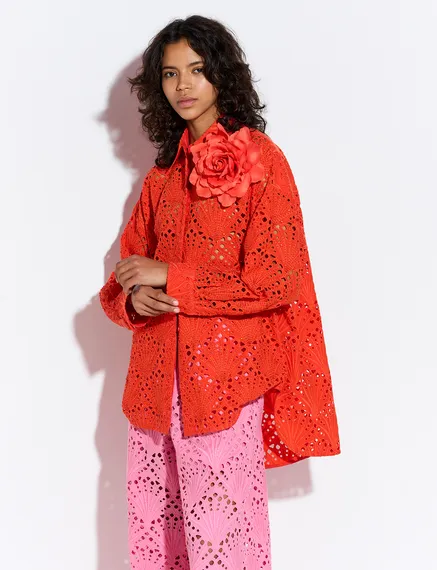 Chemise en broderie anglaise de coton rouge