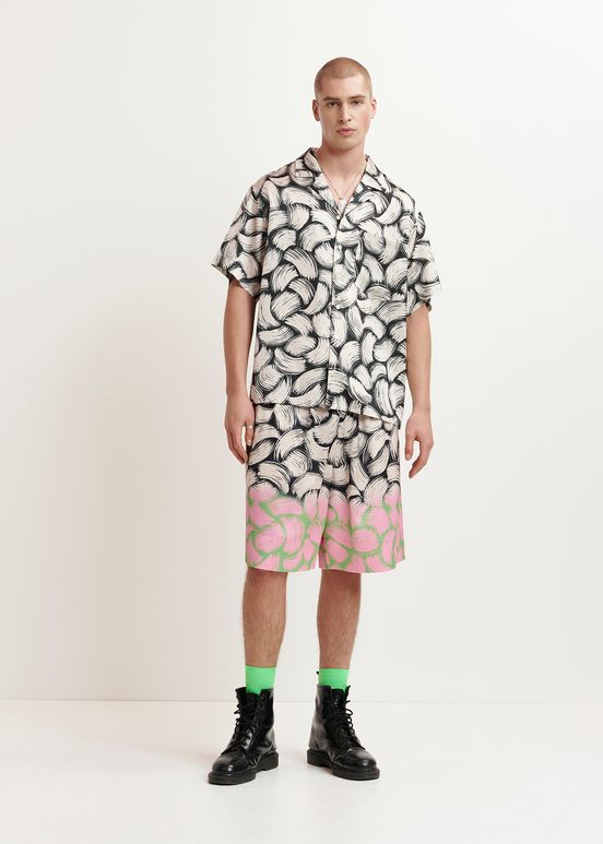 Schwarze, cremefarbene und rosa Shorts mit abstraktem Print und weitem Bein