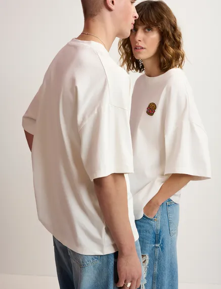 Off-white organic cotton T-shirt with hamburger embroidery