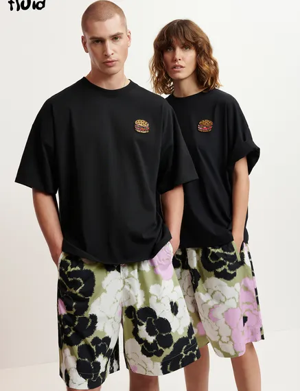 Black organic cotton T-shirt with hamburger embroidery