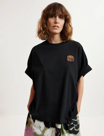 Black organic cotton T-shirt with hamburger embroidery