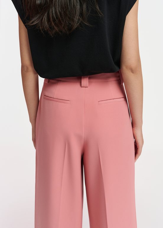 Pantalon vieux rose à jambes droites