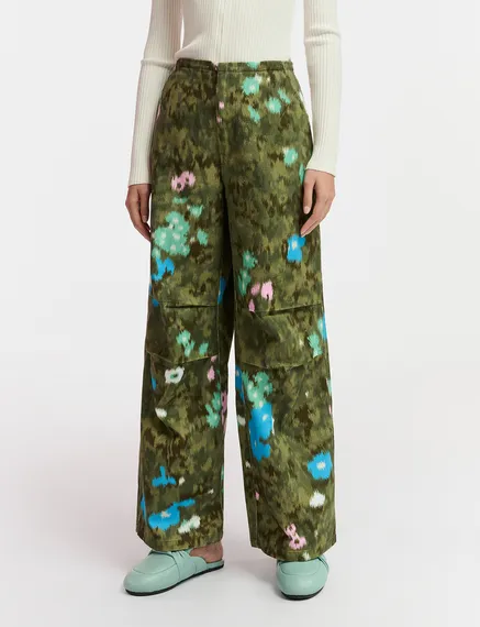 Khaki floral print cotton cargo pants