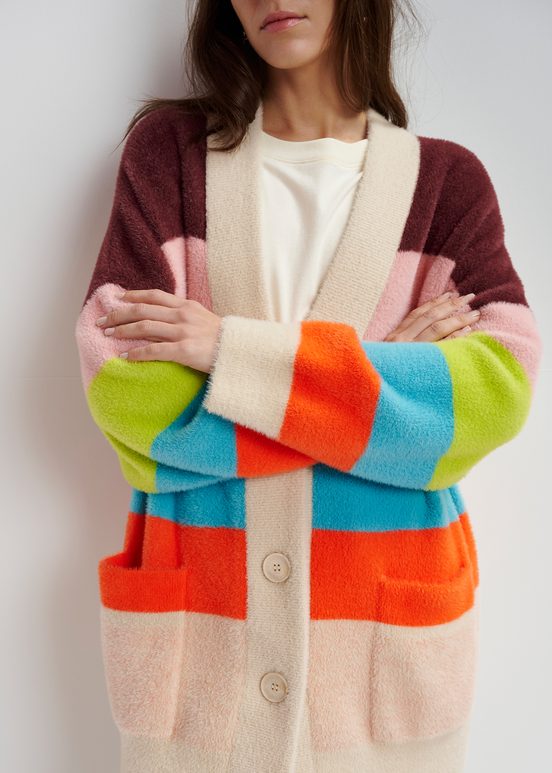 Cardigan à rayures multicolore en tricot pelucheux