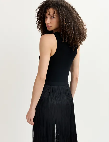 Black knitted top with long fringes