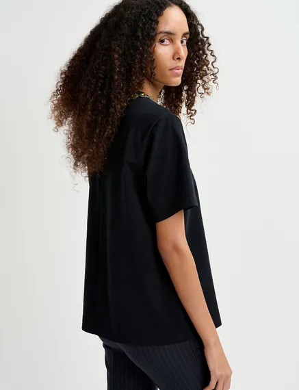 Black cotton T-shirt with rhinestone-embellished neckline