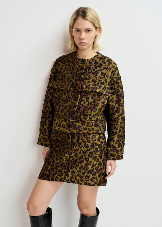 Giacca leopardata in jacquard cachi, marrone e nero