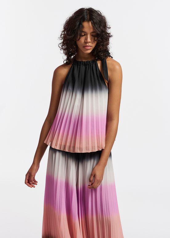 Multicolor plissé halter neck top with gradient effect