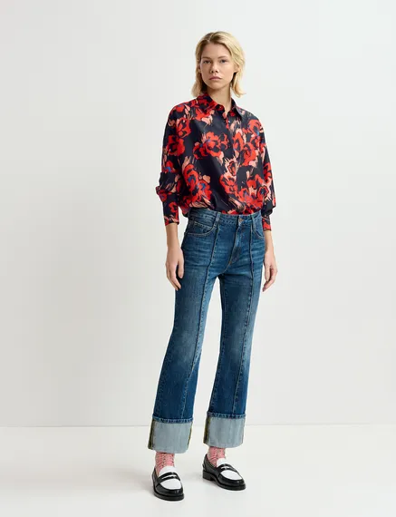 Kick flare blue jeans with turn-up hem