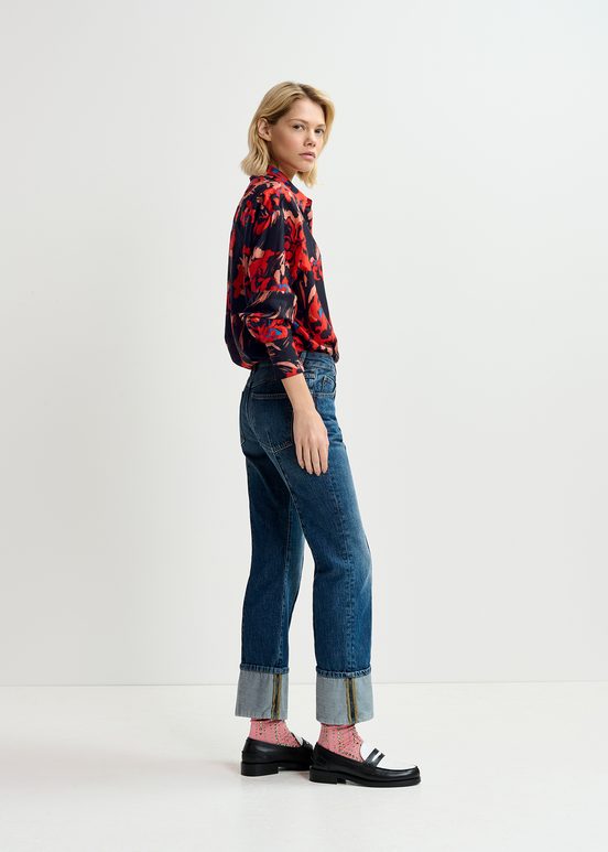 Kick flare blue jeans with turn-up hem