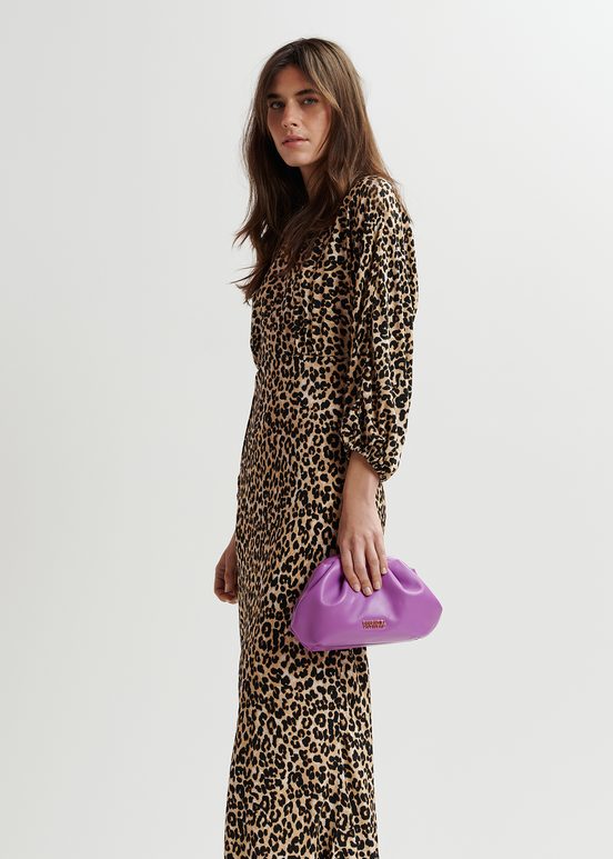 Vestido de largo maxi marrón con estampado de leopardo