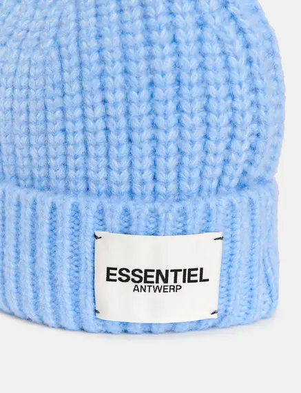 Light blue rib-knitted beanie with logo