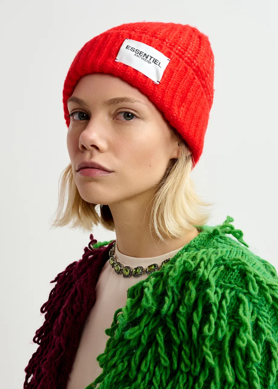 Red rib-knitted beanie with logo